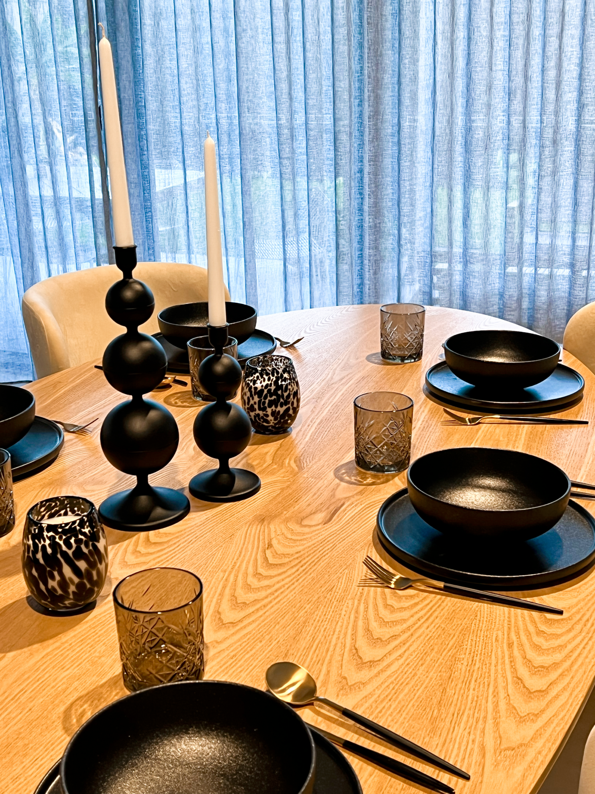 Cheetah Vintage Monochrome Table setting  